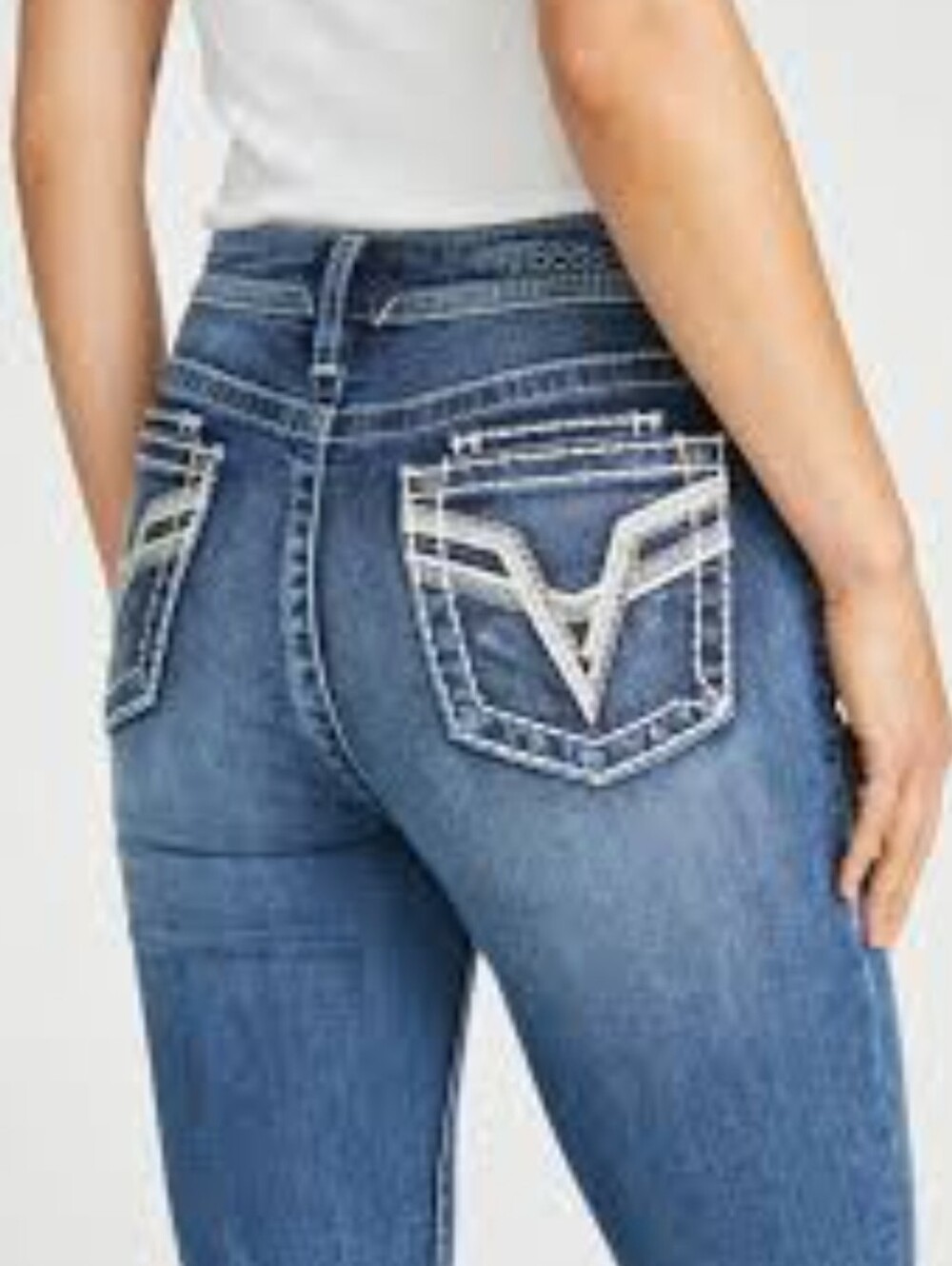 Vigoss Women's Dark Blue Skinny Jeans Cropped Size 10 Embellished